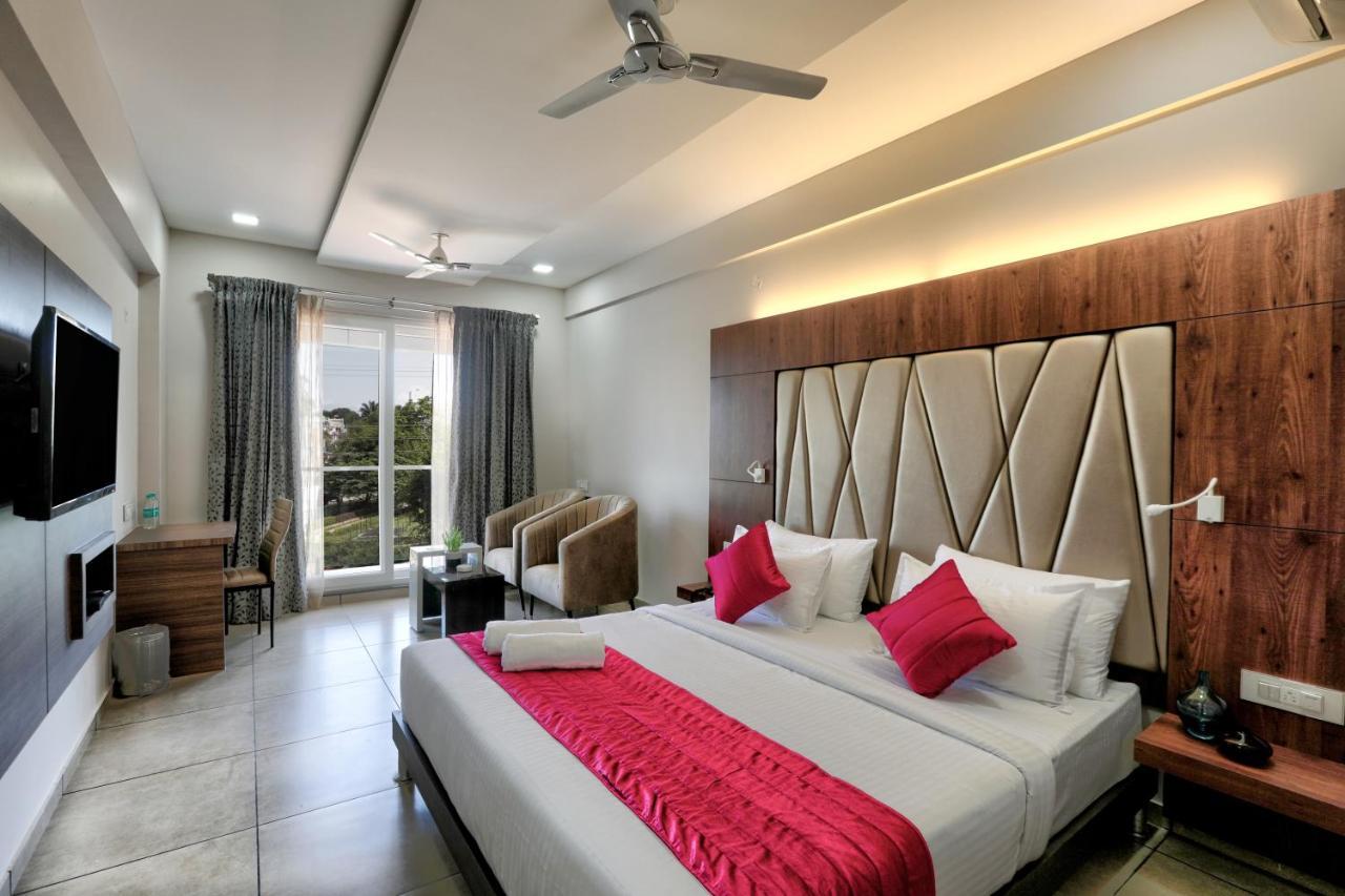 Lexus Inn Mysuru Zewnętrze zdjęcie