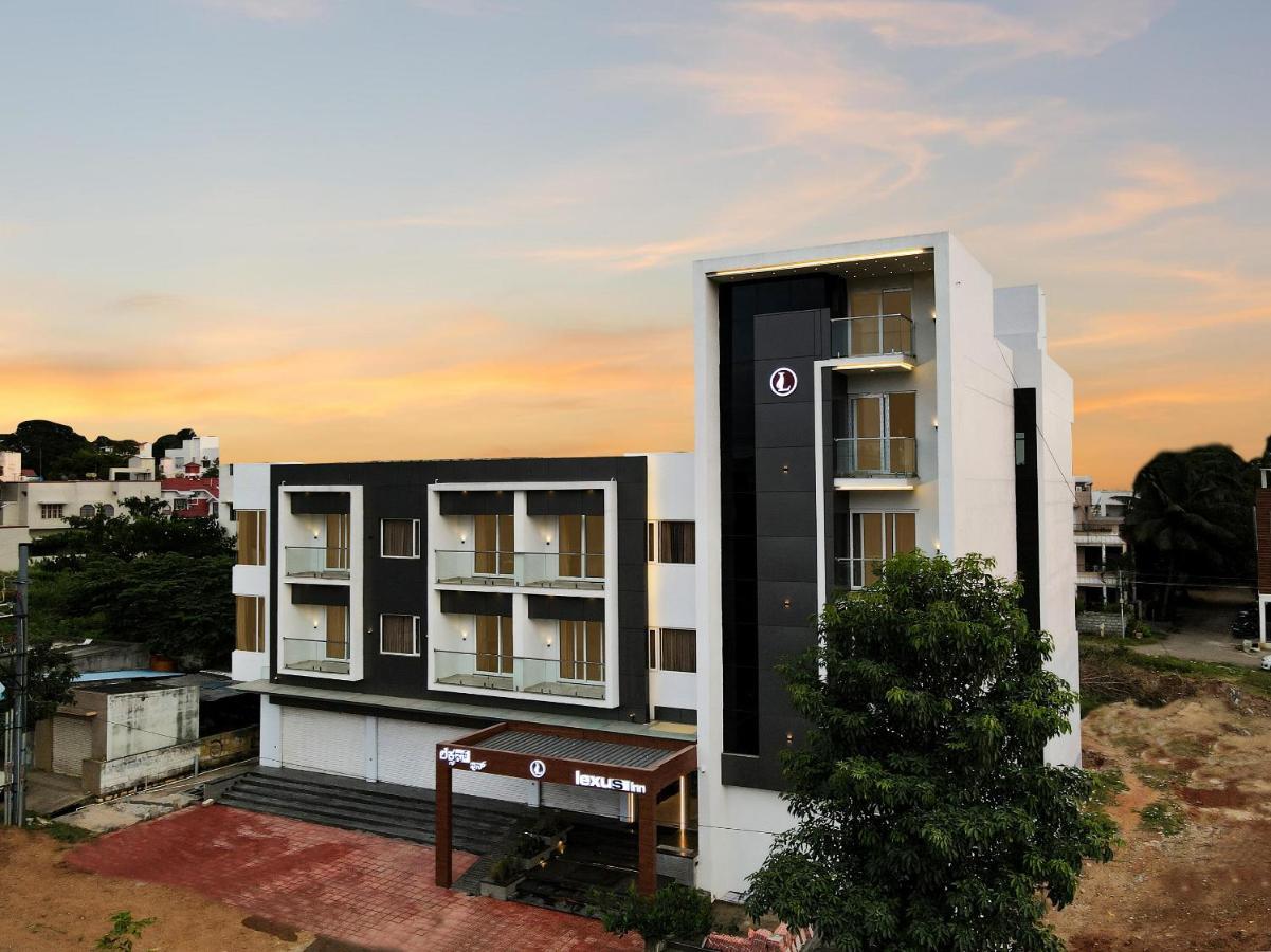 Lexus Inn Mysuru Zewnętrze zdjęcie