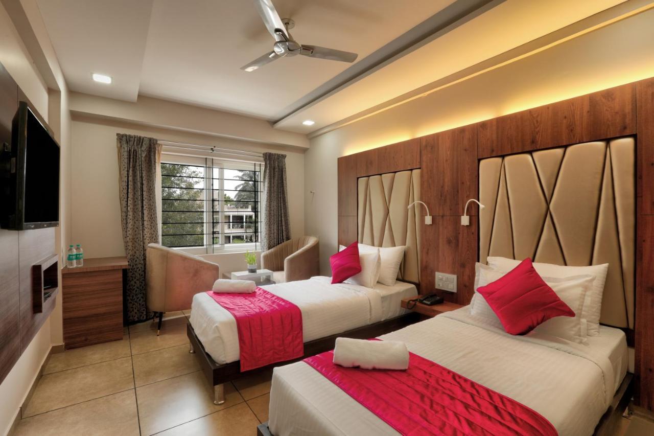 Lexus Inn Mysuru Zewnętrze zdjęcie