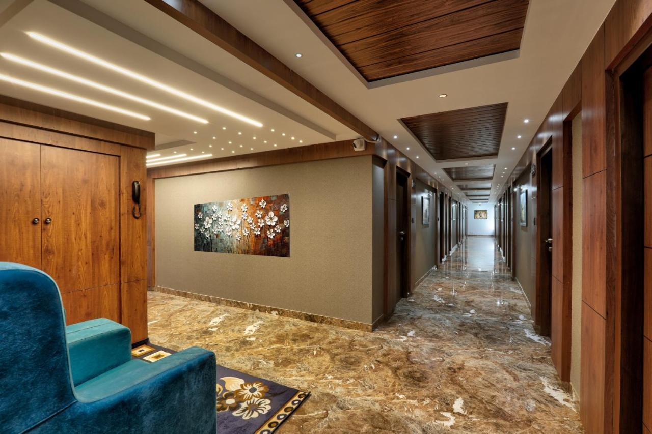Lexus Inn Mysuru Zewnętrze zdjęcie